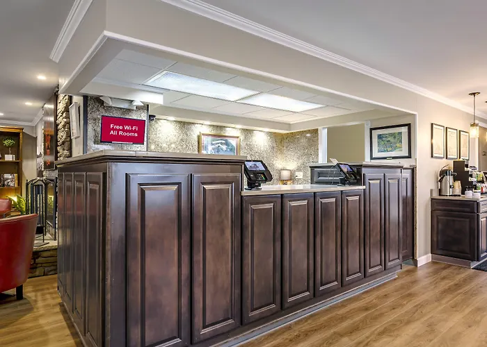 Red Roof Inn And Suites Herkimer