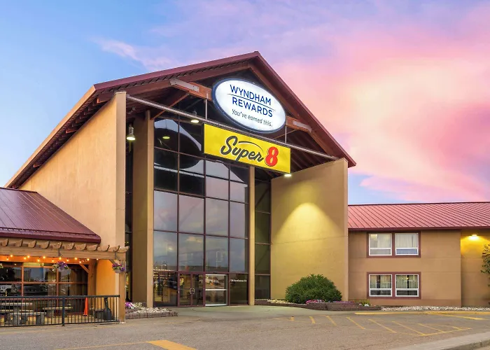 Super 8 By Wyndham Sherwood Park/Edmonton Area
