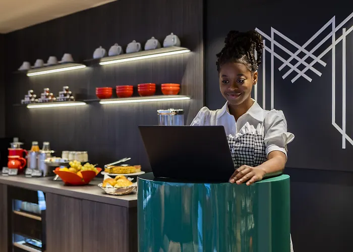 Moka Hotel Centre-Ville