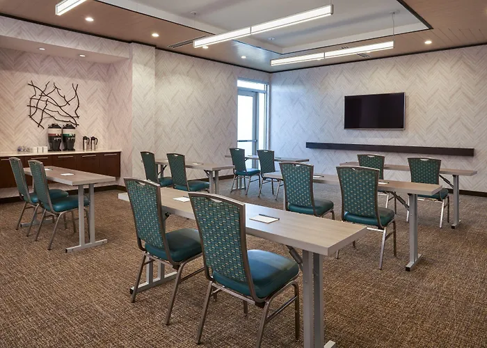 Springhill Suites By Marriott Philadelphia Airport / Ridley Park