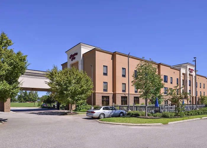 Hampton Inn Jackson-College Avenue