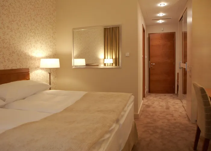 Hotel Ambassador