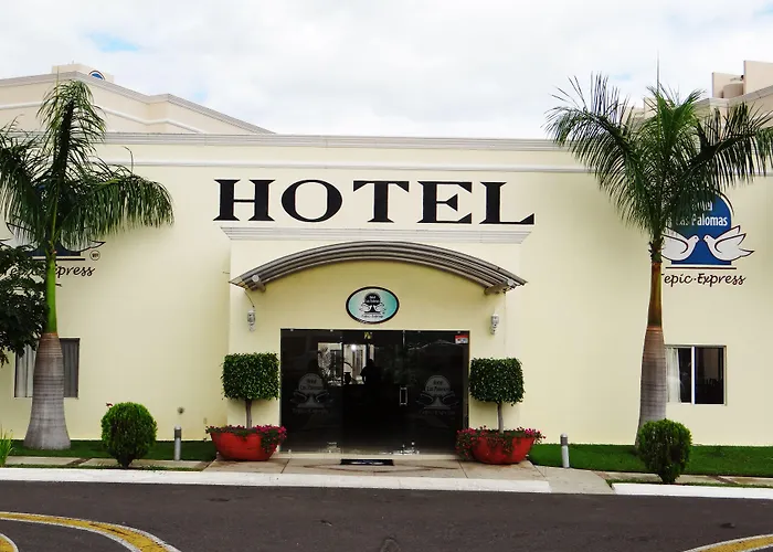 Hotel Las Palomas Express