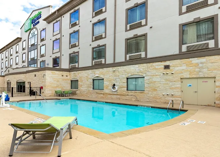 Holiday Inn Express & Suites Houston South - Pearland By Ihg