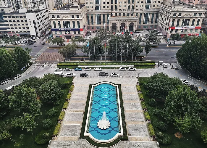 Renaissance Tianjin Lakeview Hotel