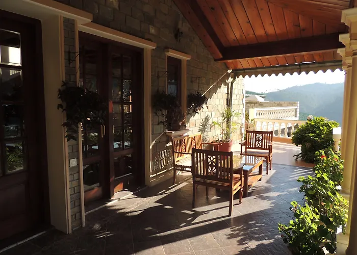 Welcomheritage Windsor Lodge