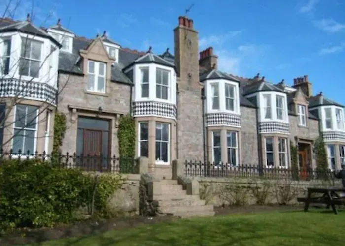 Kilmarnock Arms Hotel