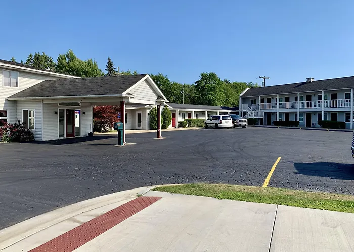 Thumb Heritage Inn