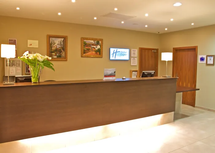 Holiday Inn Express Campo De Gibraltar-Barrios By Ihg