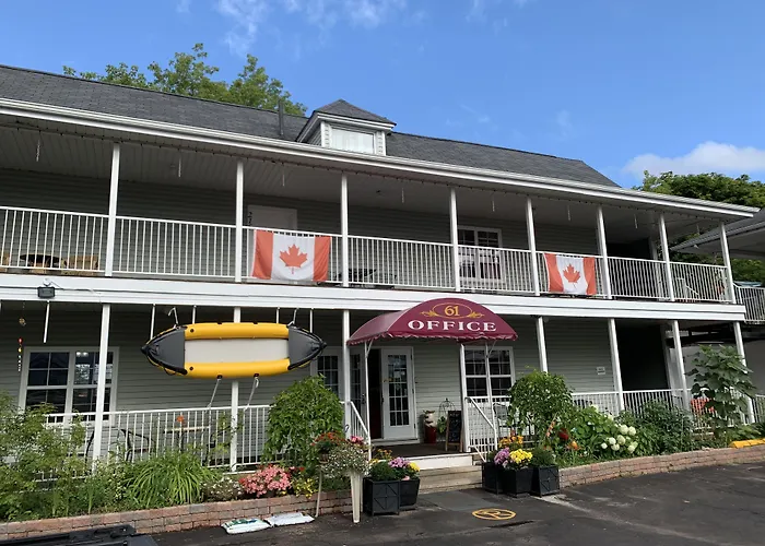 Midtown Motel & Suites