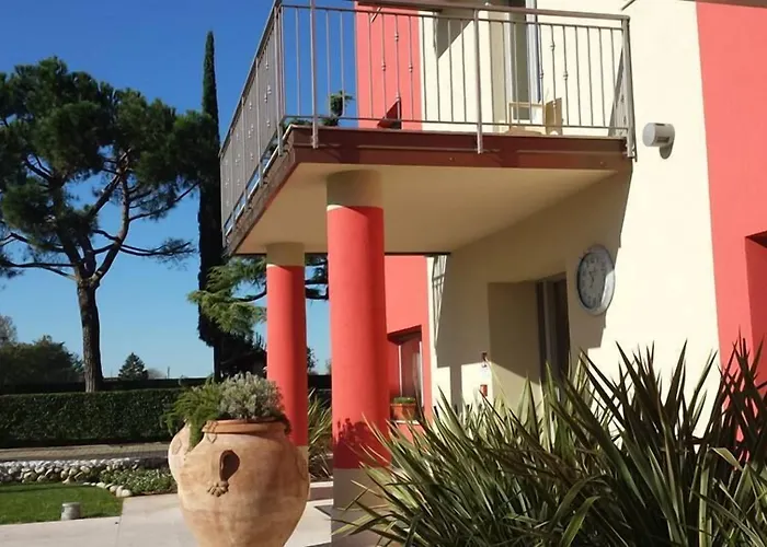La Grotta Hotel