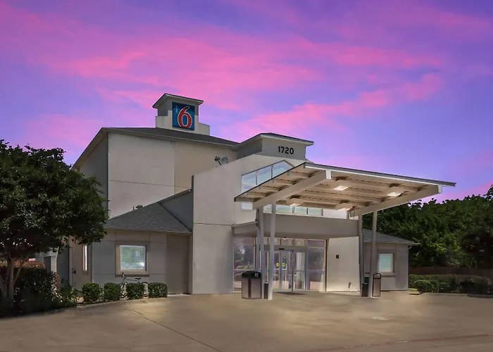 Motel 6-Cleburne, Tx