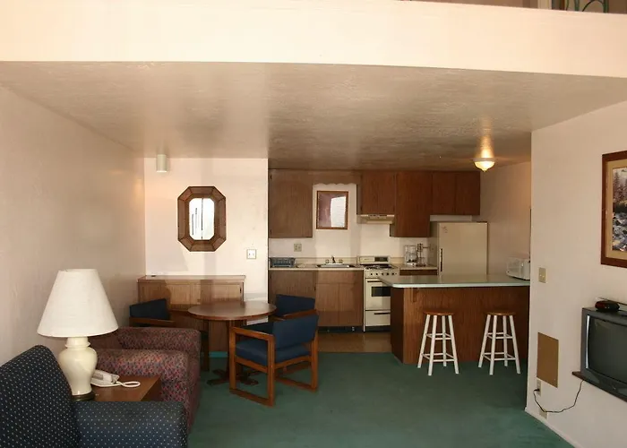 Antelope Hills Inn