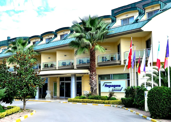 Hotel Hegsagone Marine Asia