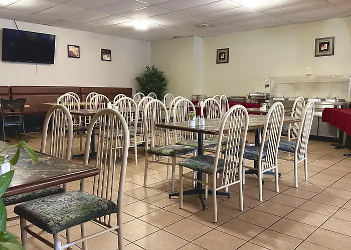 Lacombe Motor Inn