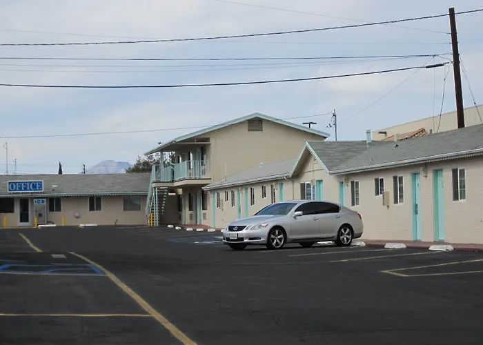 Howard Johnson By Wyndham Ridgecrest, Ca