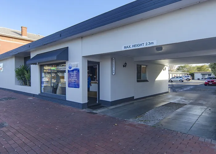 Victor Harbor City Inn