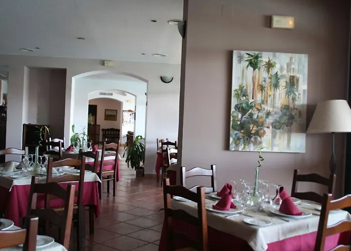 Hotel Tugasa Arco De La Villa