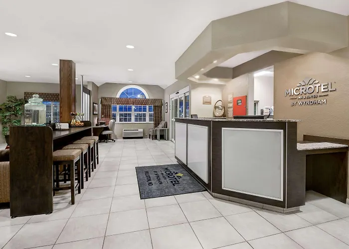 Microtel Inn & Suites By Wyndham Williston