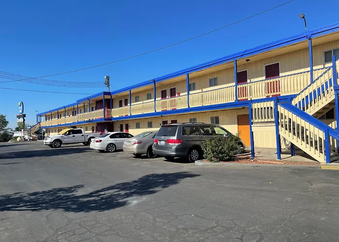 Motel Oasis