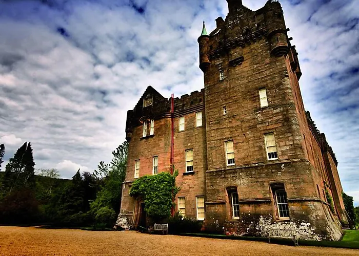 The Douglas Hotel