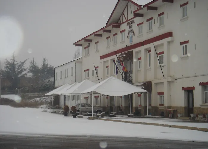 Hotel Los Perales