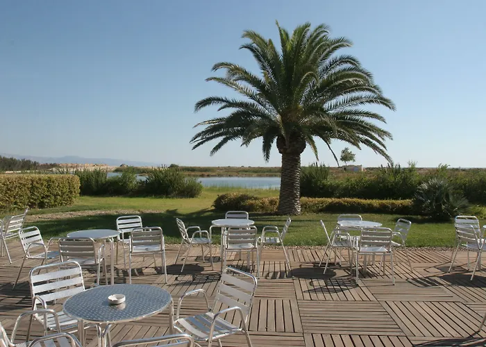 African Beach Hotel-Residence