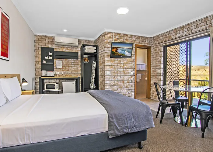 River Street Motel