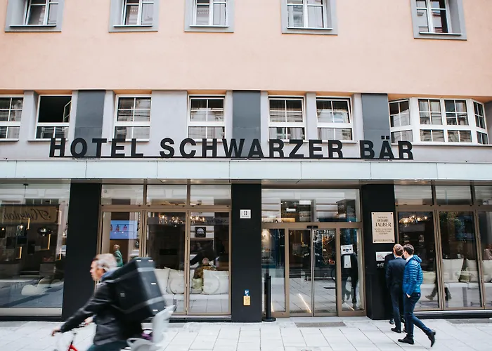 Hotel Schwarzer Baer