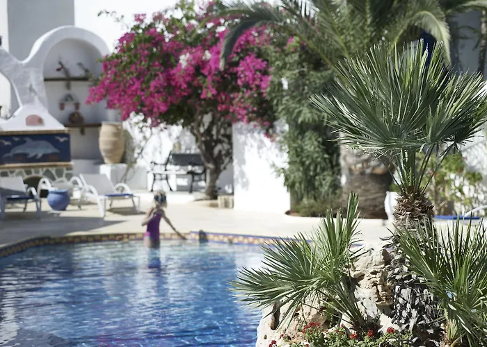 Polikandia Hotel