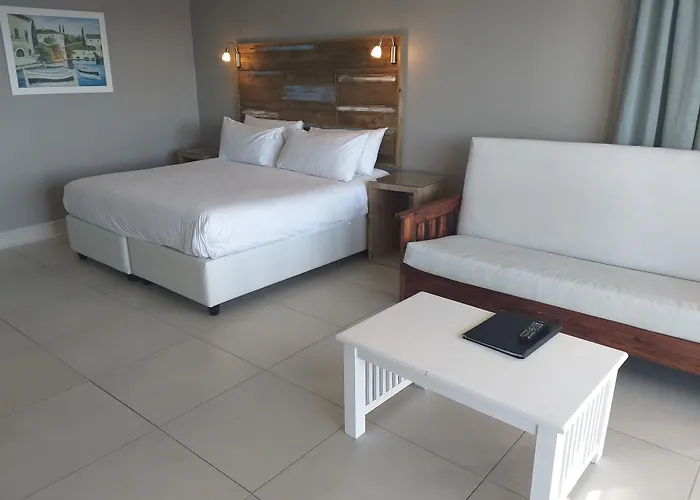 Diaz Hotel And Resort