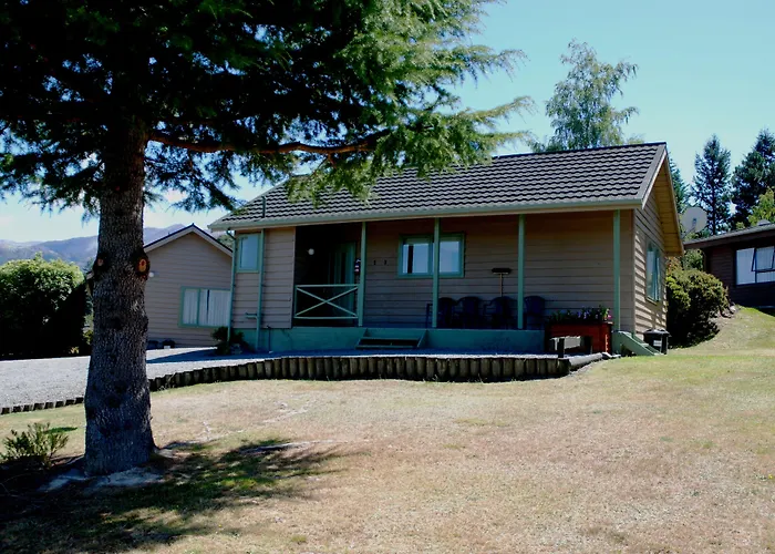 The Chalets Motel