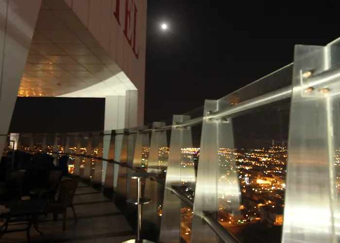 Awaliv Hotel