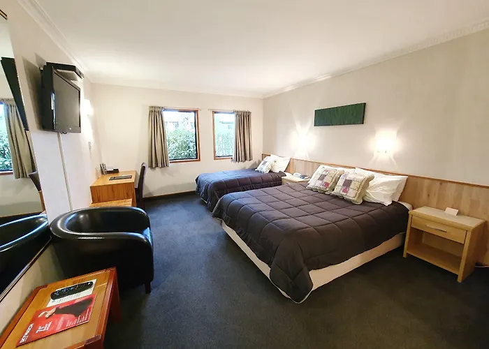 Fitzherbert Castle Motel