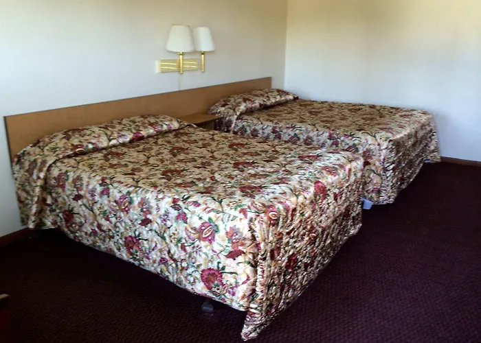 Greenway Motel