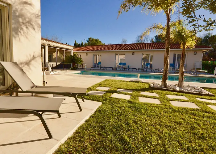 Hotel Villa Sophia - Adults Only July And August