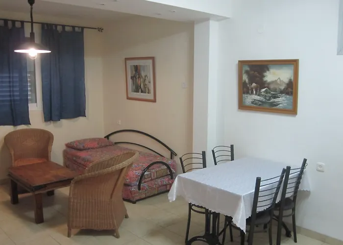 Ga'Aton Motel