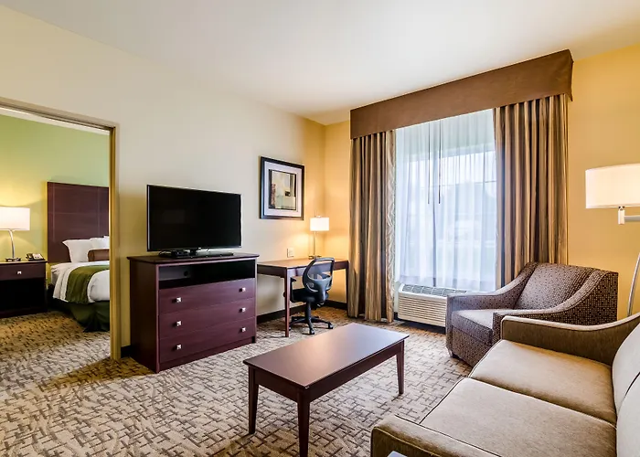 Cobblestone Inn & Suites - Carrington