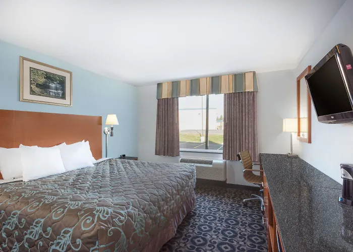 Days Inn By Wyndham Watertown Fort Drum