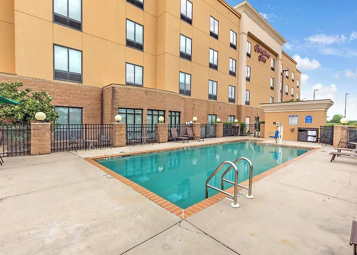 Hampton Inn - Atmore