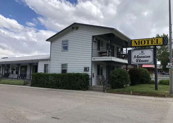 Mansion House Motel