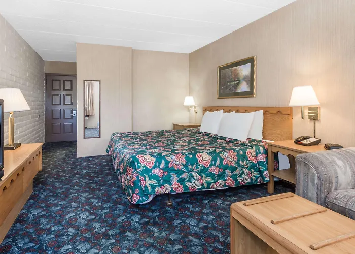 Knights Inn Dayton By Miller Lane