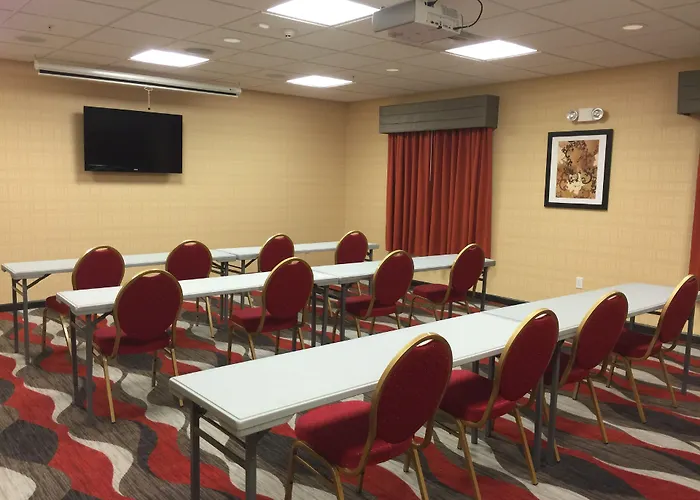 Holiday Inn Express And Suites - Bradford By Ihg