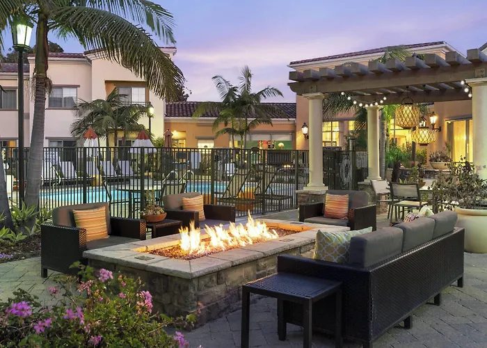 Courtyard By Marriott Santa Barbara Goleta