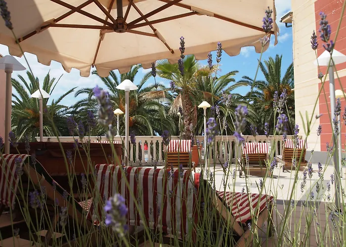 Piccolo Hotel