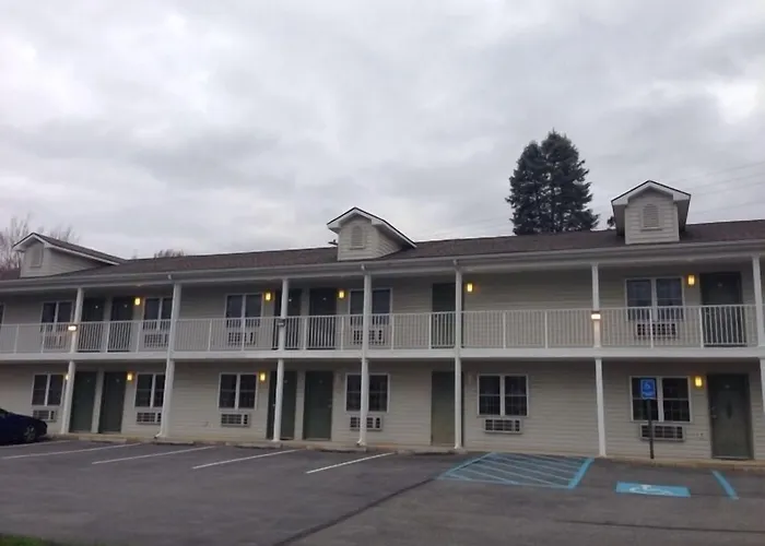 All Suites Inn Budget Host
