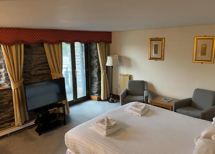 Whitewater Hotel & Spa
