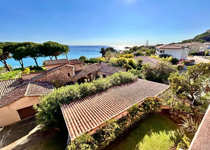 Hotel La Pinede