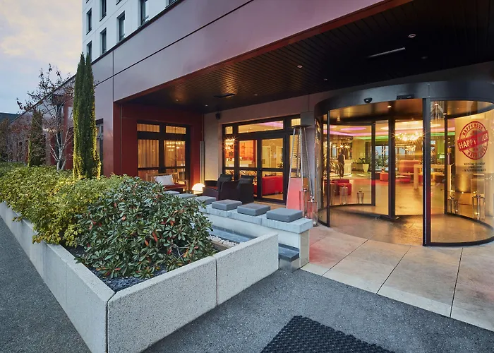 Kyriad Prestige Lyon Est - Saint Priest Eurexpo Hotel And Spa