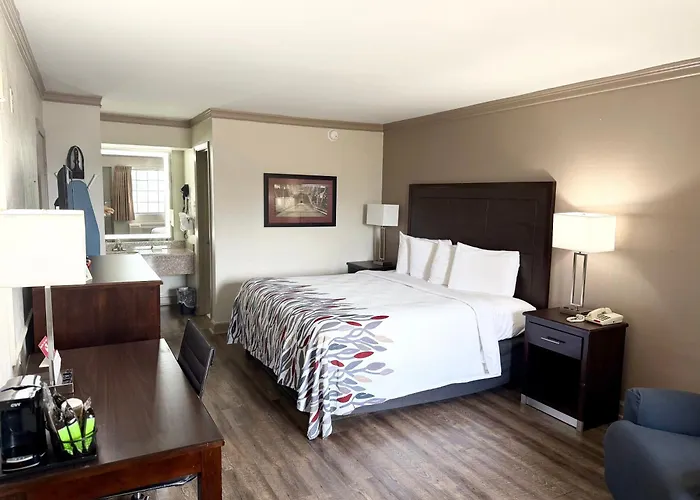 Days Inn By Wyndham Forrest City I 40